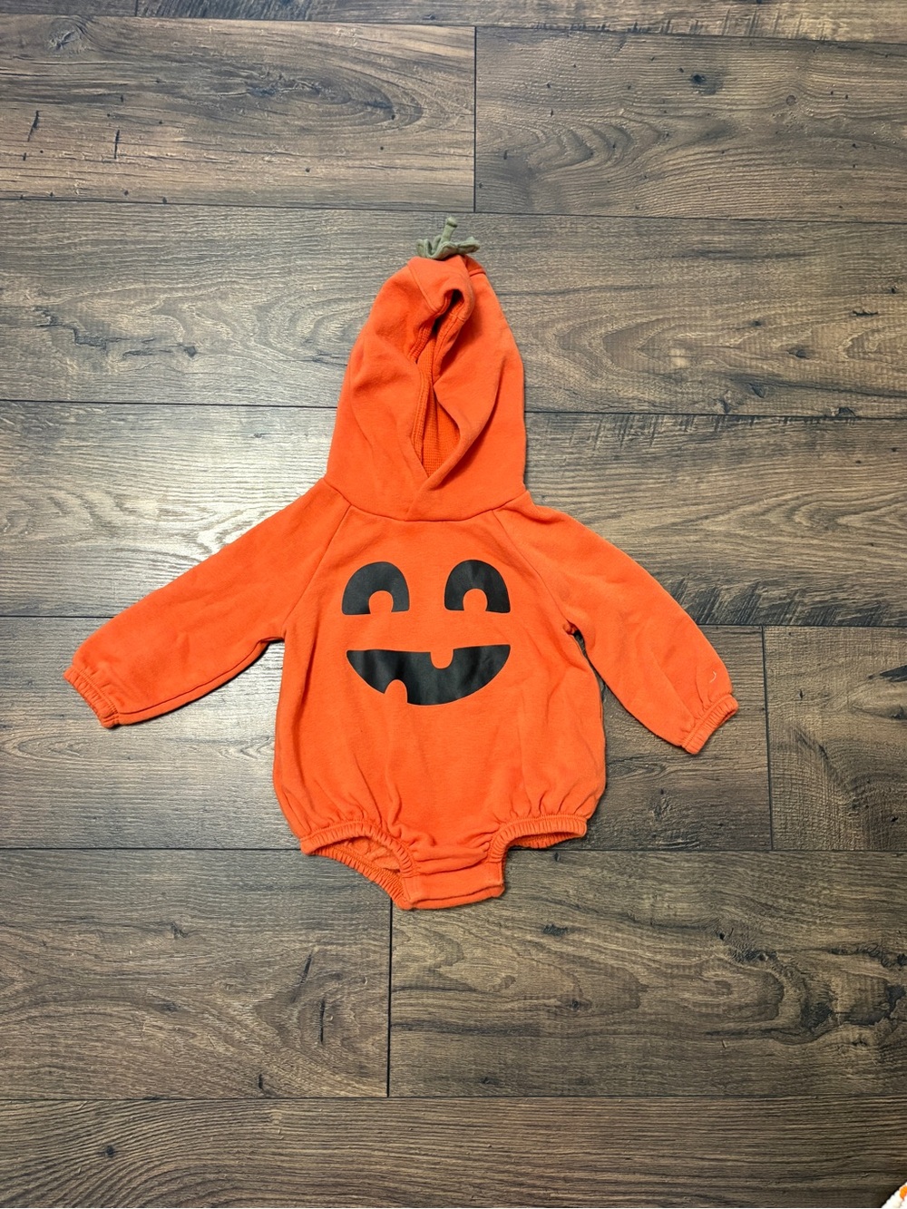 🌴 Old Navy Baby Pumpkin Halloween Hoodie Bodysuit 6-12M